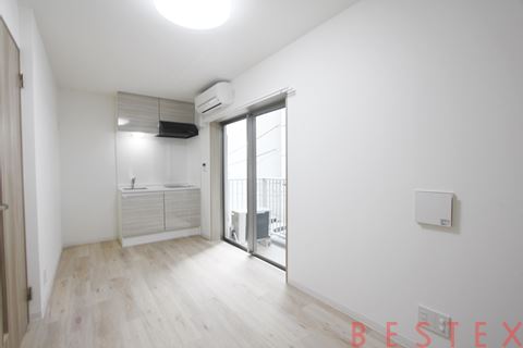 イートス本郷 301