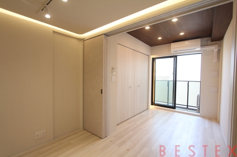 リビオメゾン湯島 307