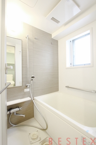 コートヒル本郷 403