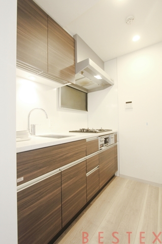 コートヒル本郷 403