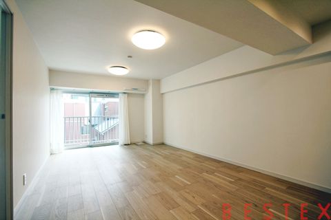 ファミール本郷 5階