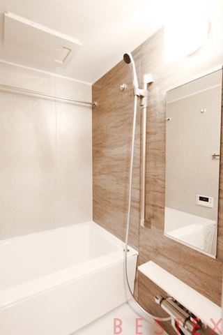 ルフォンプログレ本郷三丁目 102