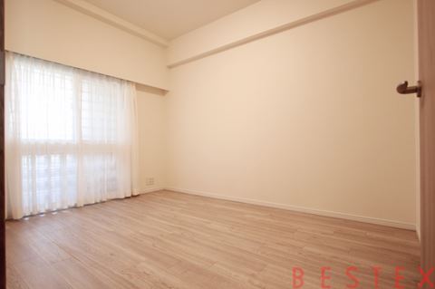 パークスクエア小石川 8階