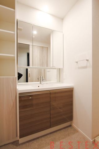 Live Casa 文京千石 premier 401