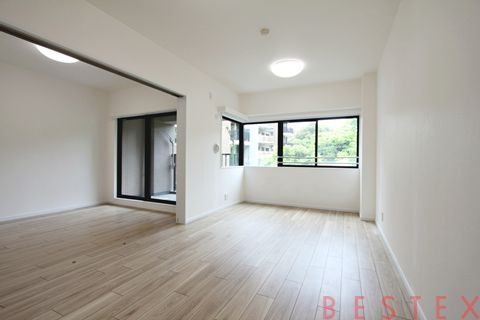 ヴィラージュ白山 4階