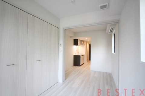 リビオメゾン湯島 212