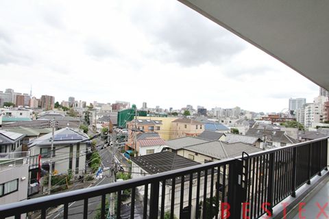 ヴィラロイヤル文京西片 6階