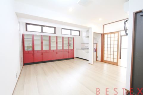 小石川ヒルズ B1