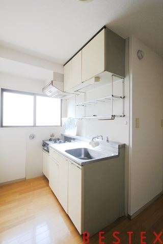 エースハイツ綾部 206