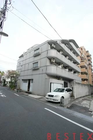 イルヴィラージュ335 3階
