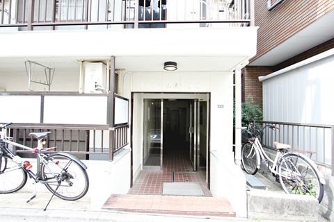 千駄木2丁目一棟アパート（212.34）