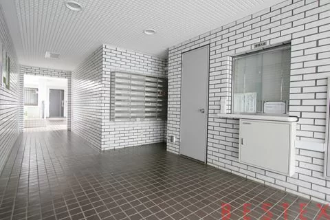 ワコー護国寺マンション 3階