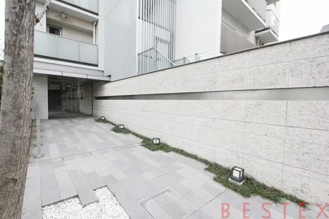 パークホームズ南大塚 8階