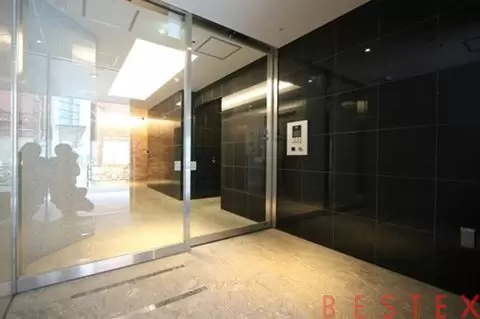 ルジェンテ本郷三丁目 4階