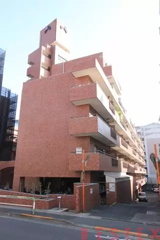 シャンボール小石川 1階