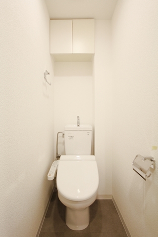 スカイコート本郷東大前弐番館 201