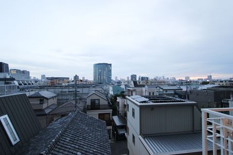 エニス小石川 4階